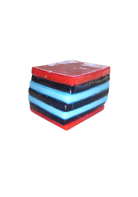 Glass liquorice allsort