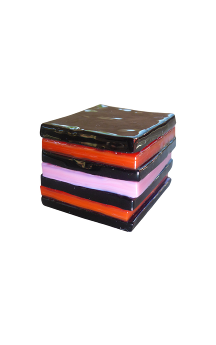 Glass liquorice allsort