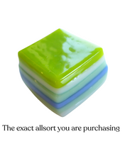 Glass liquorice allsort