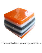Glass liquorice allsort