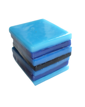 Glass liquorice allsort