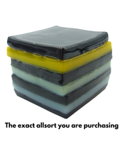 Glass liquorice allsort