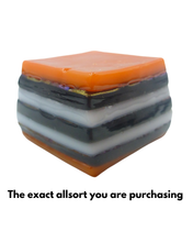 Glass liquorice allsort