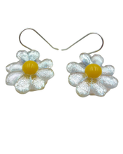 Daisy earrings