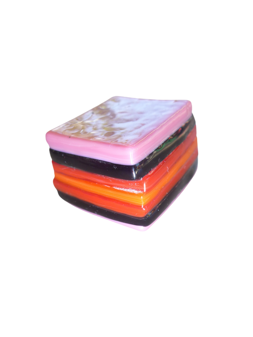 Glass liquorice allsort