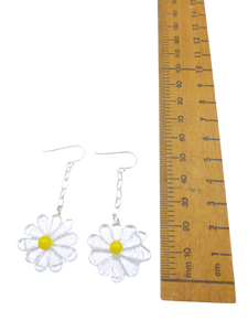 Daisy earrings