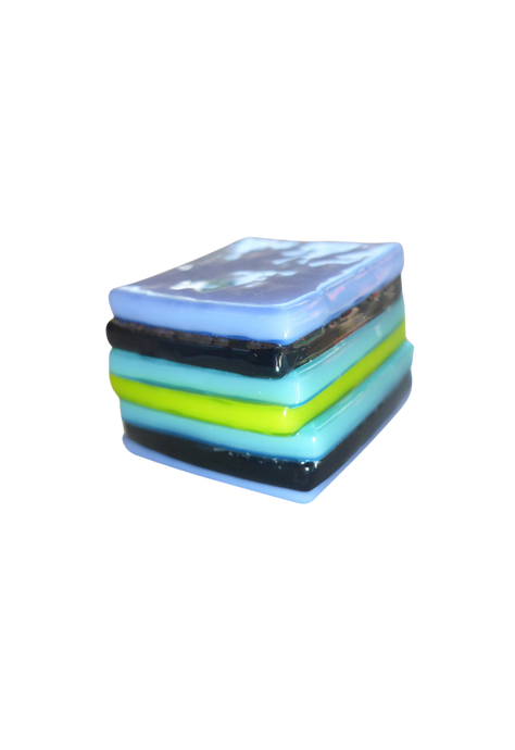 Glass liquorice allsort