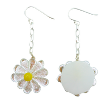 Daisy earrings